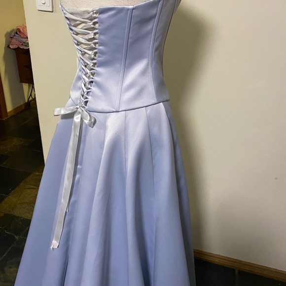 Ice Blue Bridal or Formal Corset Style Gown size 10 - Picture 9 of 13